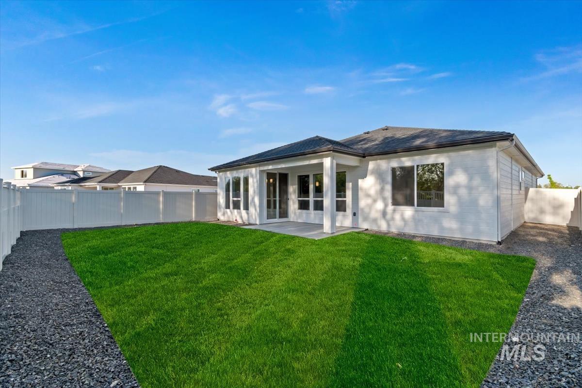 3321 Helios St., Caldwell, Idaho 83607, 3 Bedrooms, 2 Bathrooms, Residential For Sale, Price $463,880,MLS 98997470