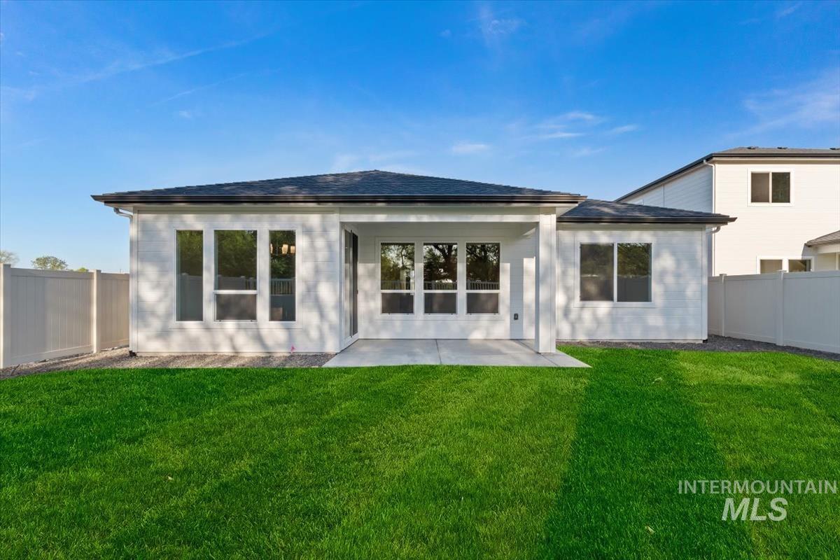 3321 Helios St., Caldwell, Idaho 83607, 3 Bedrooms, 2 Bathrooms, Residential For Sale, Price $463,880,MLS 98997470