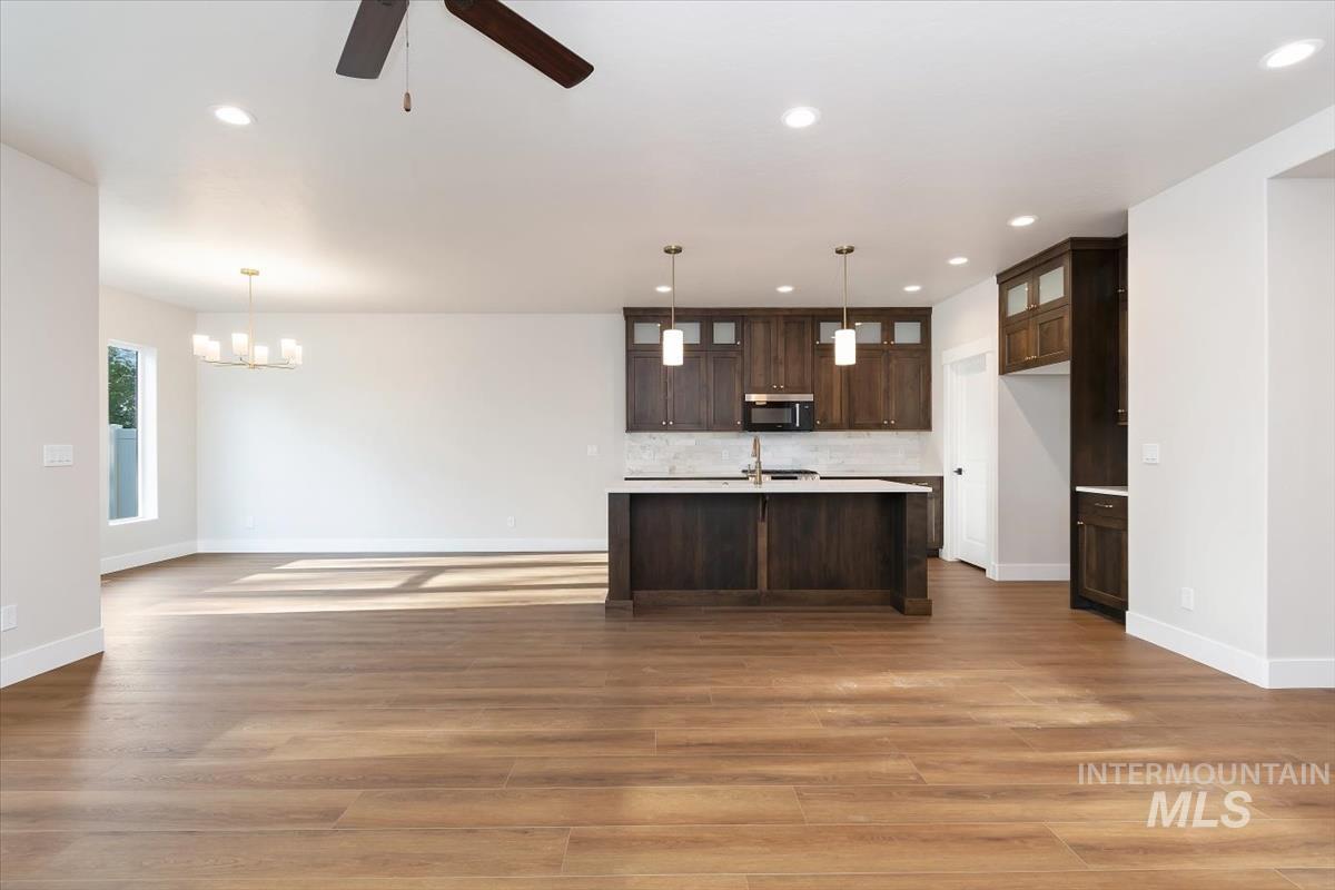 3321 Helios St., Caldwell, Idaho 83607, 3 Bedrooms, 2 Bathrooms, Residential For Sale, Price $463,880,MLS 98997470