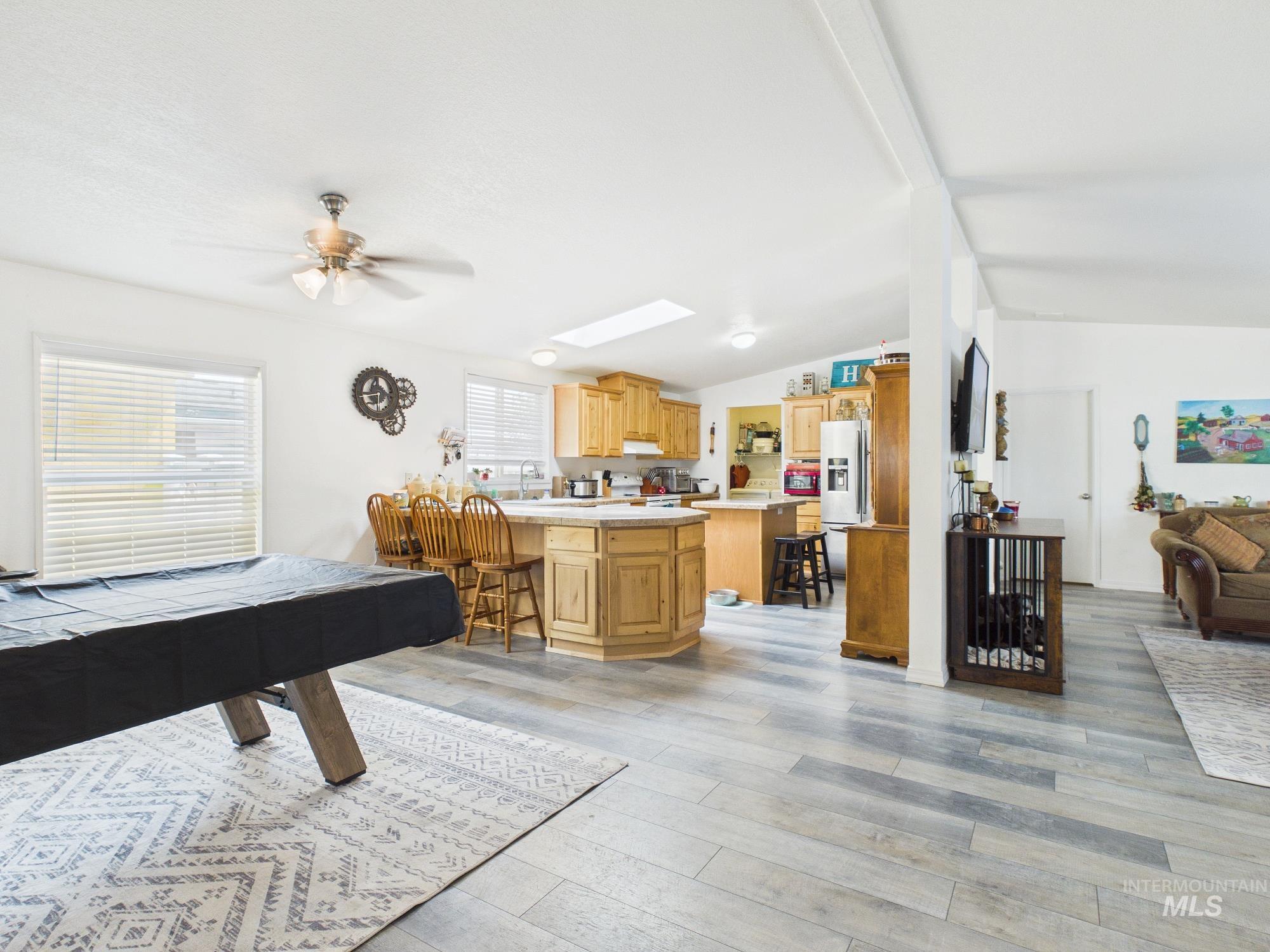 861 Liberty Ln, Emmett, Idaho 83617, 2 Bedrooms, 2 Bathrooms, Residential For Sale, Price $329,900, 98997474