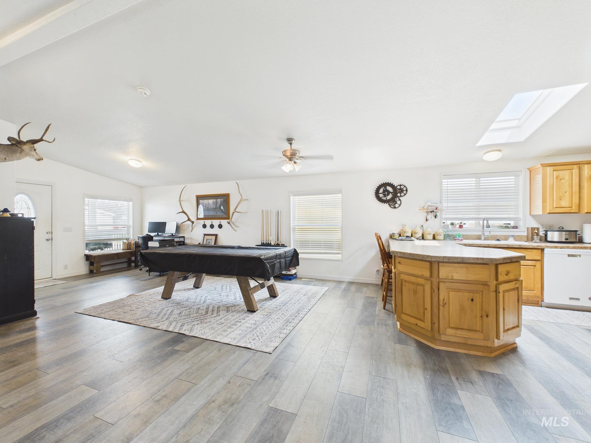 861 Liberty Ln, Emmett, Idaho 83617, 2 Bedrooms, 2 Bathrooms, Residential For Sale, Price $329,900, 98997474