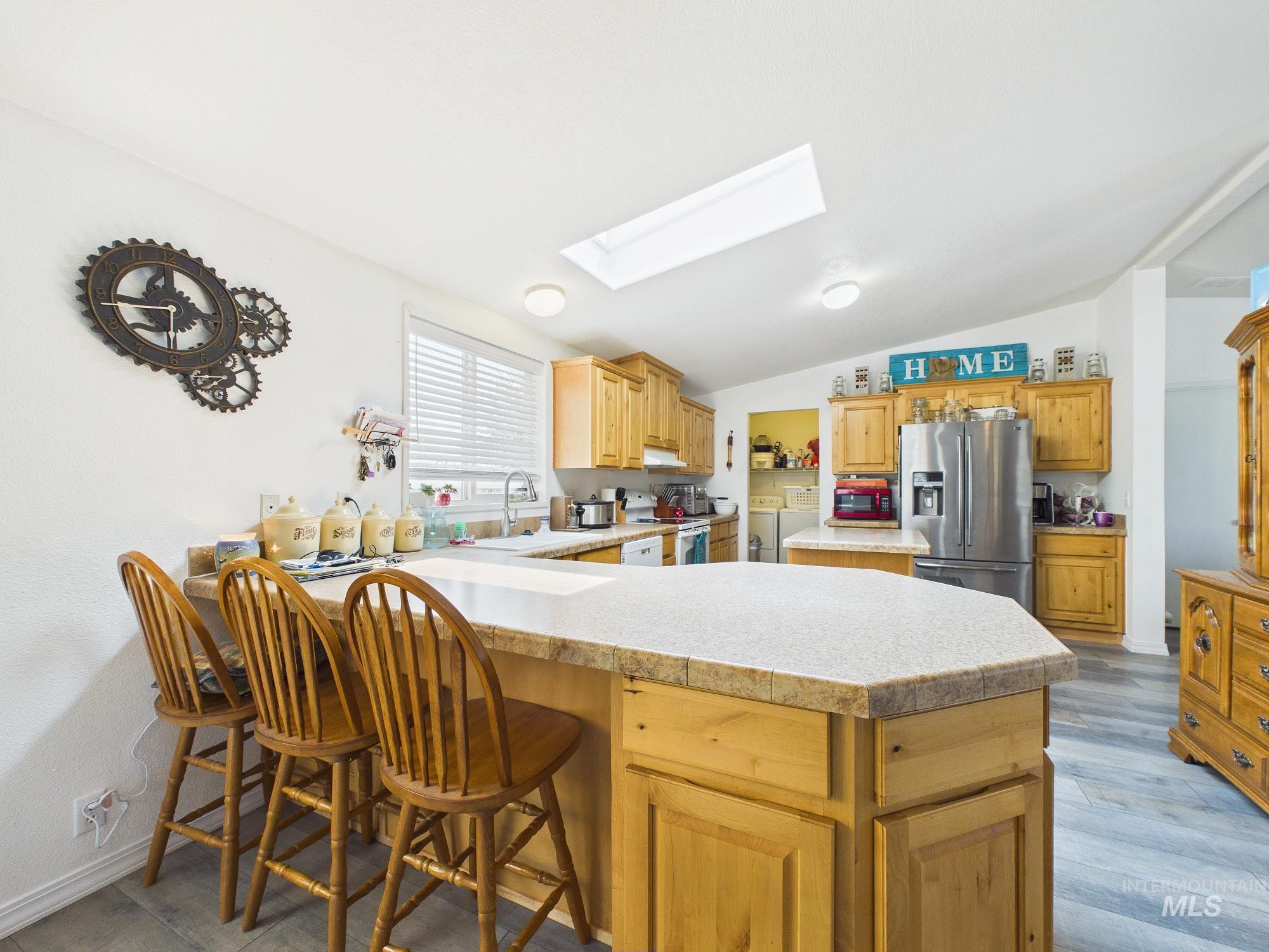 861 Liberty Ln, Emmett, Idaho 83617, 2 Bedrooms, 2 Bathrooms, Residential For Sale, Price $329,900, 98997474