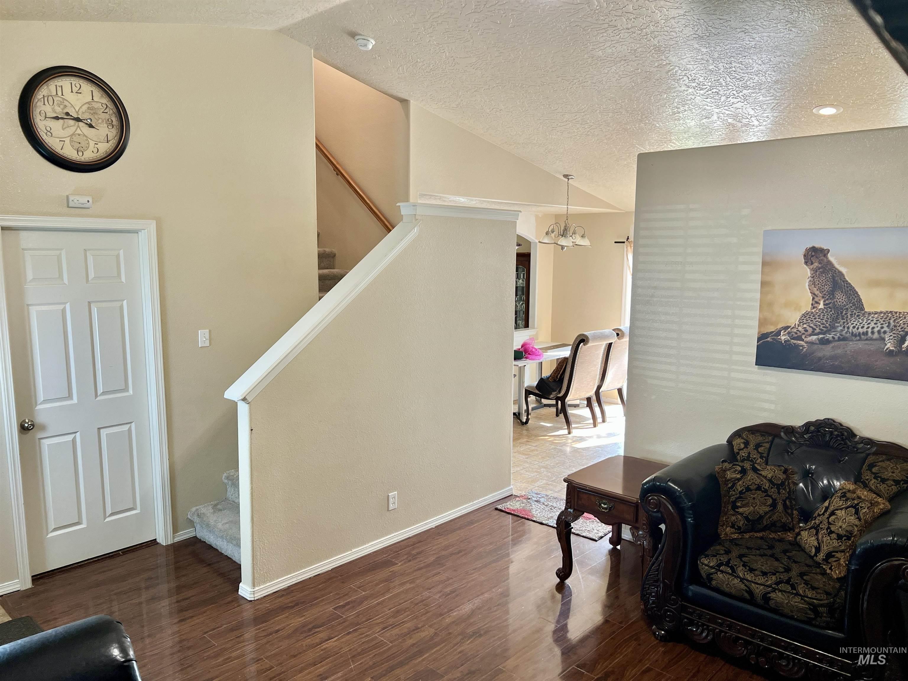 3428 S Rock Springs, Nampa, Idaho 83686, 4 Bedrooms, 2.5 Bathrooms, Residential For Sale, Price $379,000,MLS 98997476