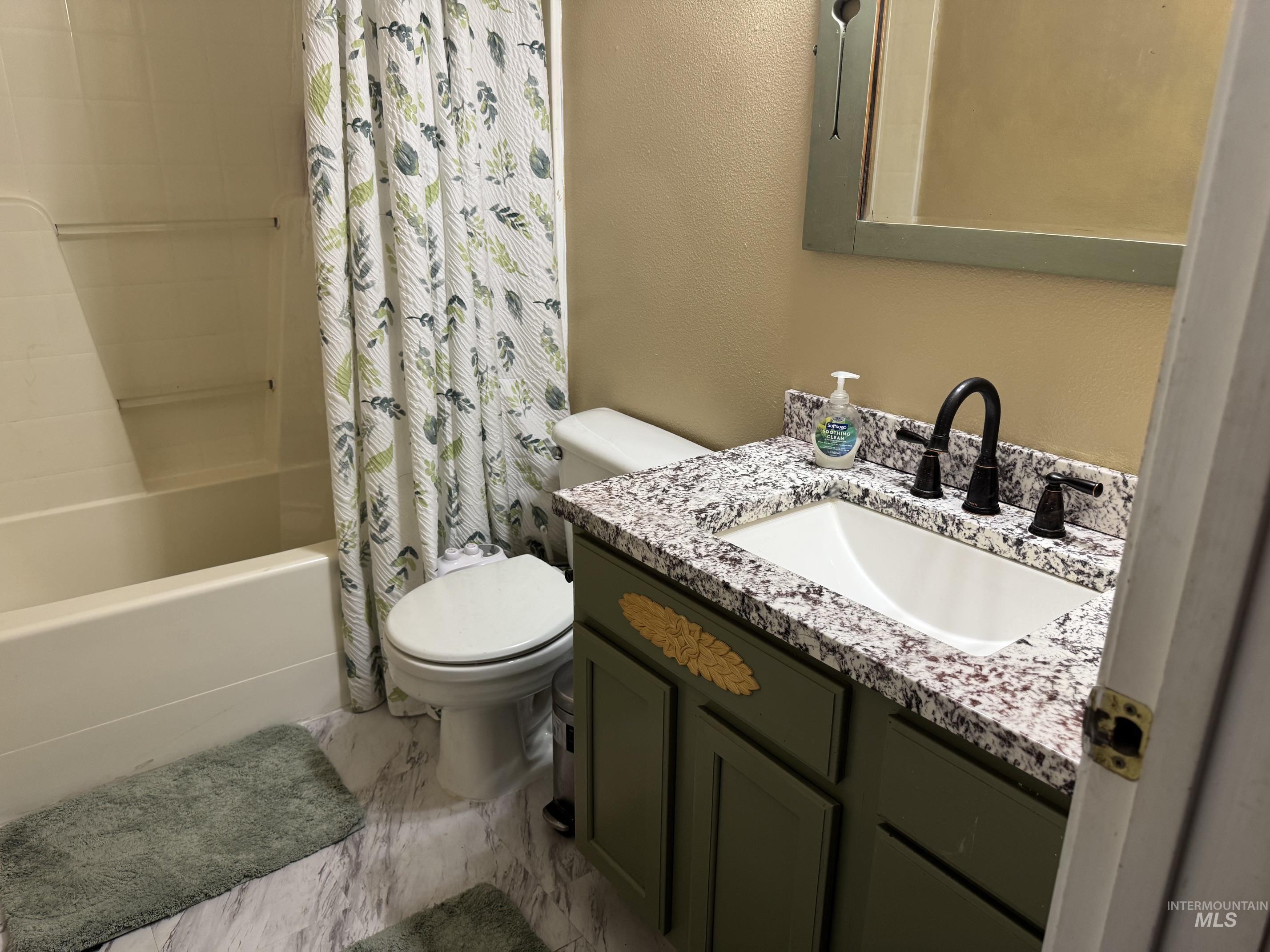 307 Quail Cove Cir, Fruitland, Idaho 83619, 3 Bedrooms, 2 Bathrooms, Residential For Sale, Price $347,000, 98997478