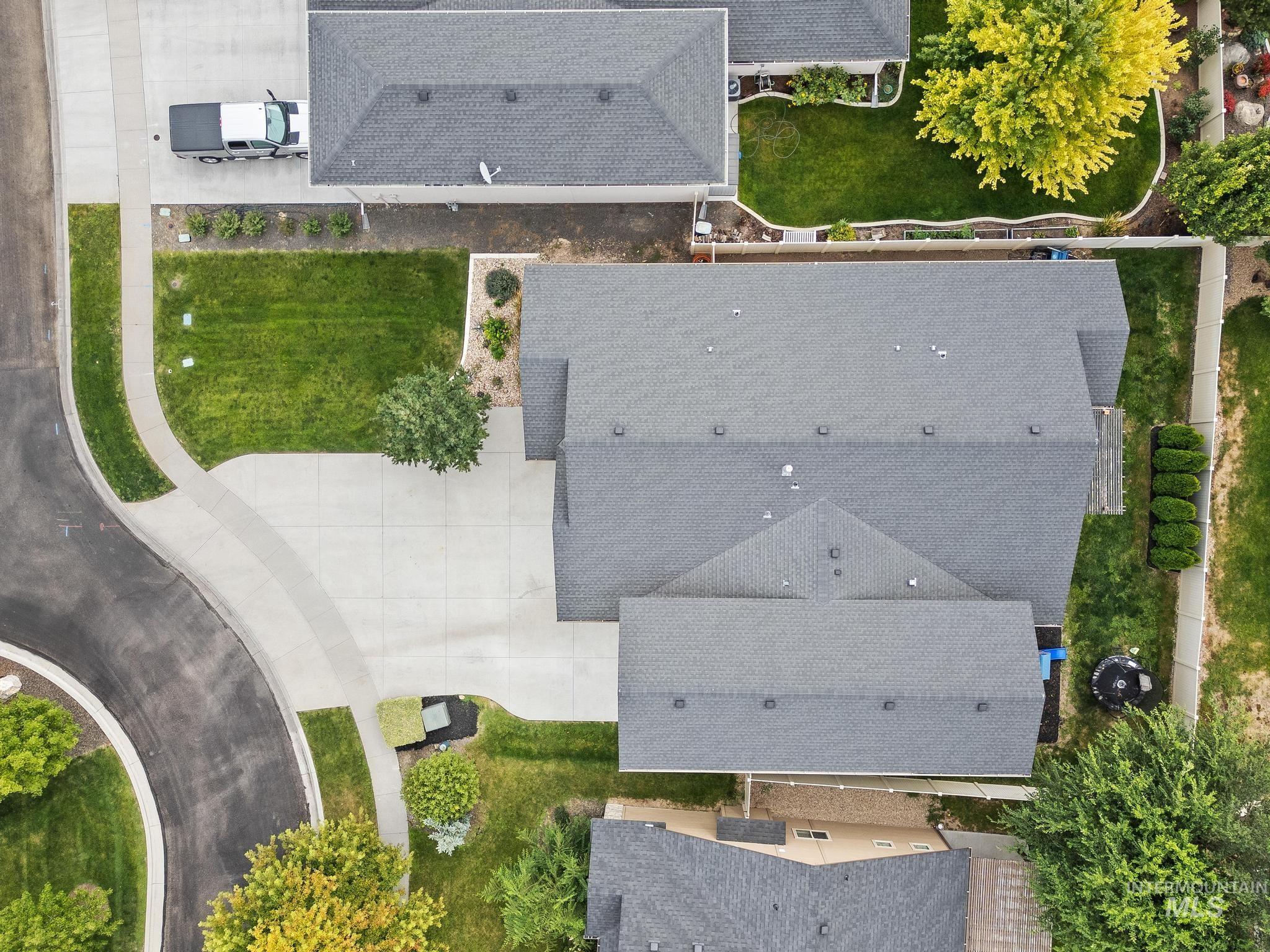 2663 E Basalt, Nampa, Idaho 83686, 3 Bedrooms, 2 Bathrooms, Residential For Sale, Price $537,000, 98997479
