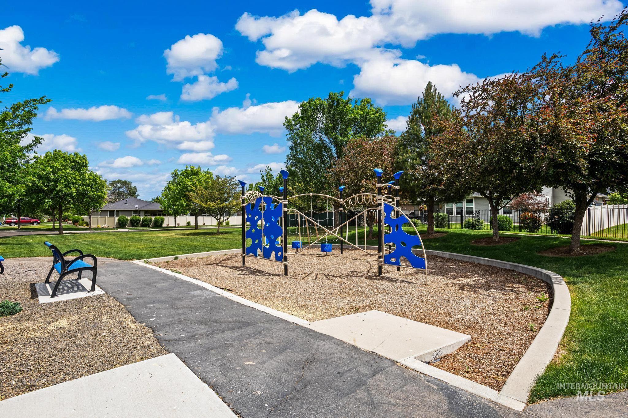 2663 E Basalt, Nampa, Idaho 83686, 3 Bedrooms, 2 Bathrooms, Residential For Sale, Price $537,000, 98997479