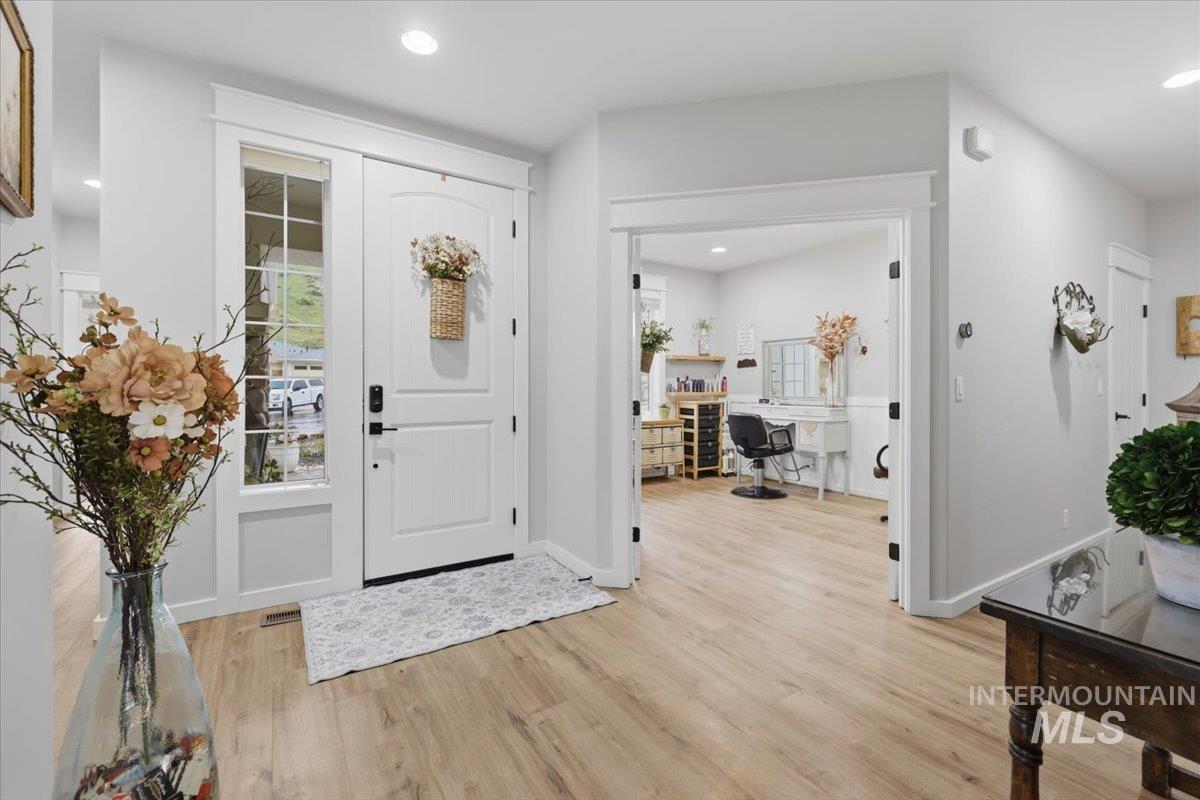 17747 N Vantage, Boise, Idaho 83714, 3 Bedrooms, 2.5 Bathrooms, Residential For Sale, Price $725,000, 98997480