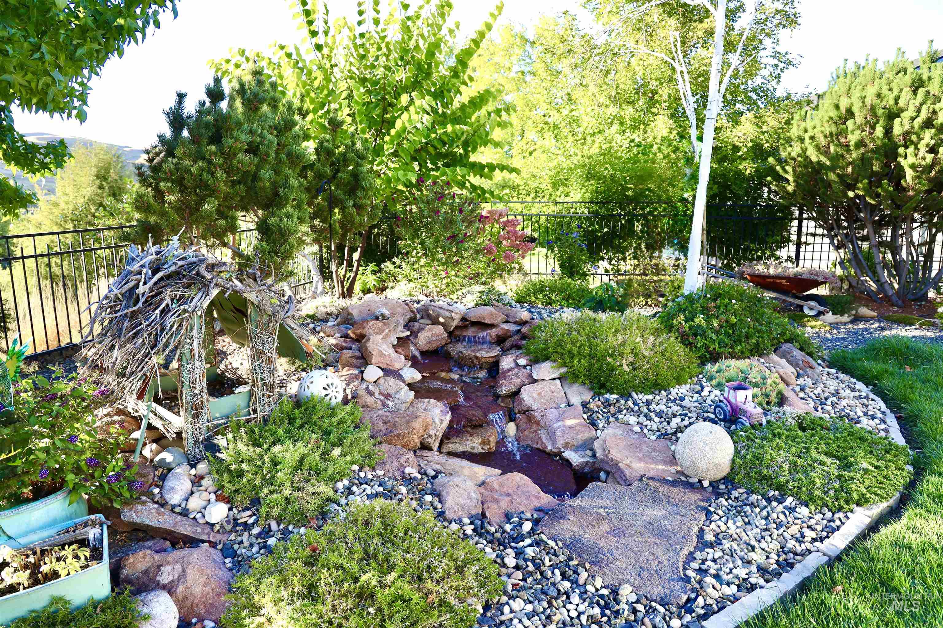 17747 N Vantage, Boise, Idaho 83714, 3 Bedrooms, 2.5 Bathrooms, Residential For Sale, Price $725,000,MLS 98997480