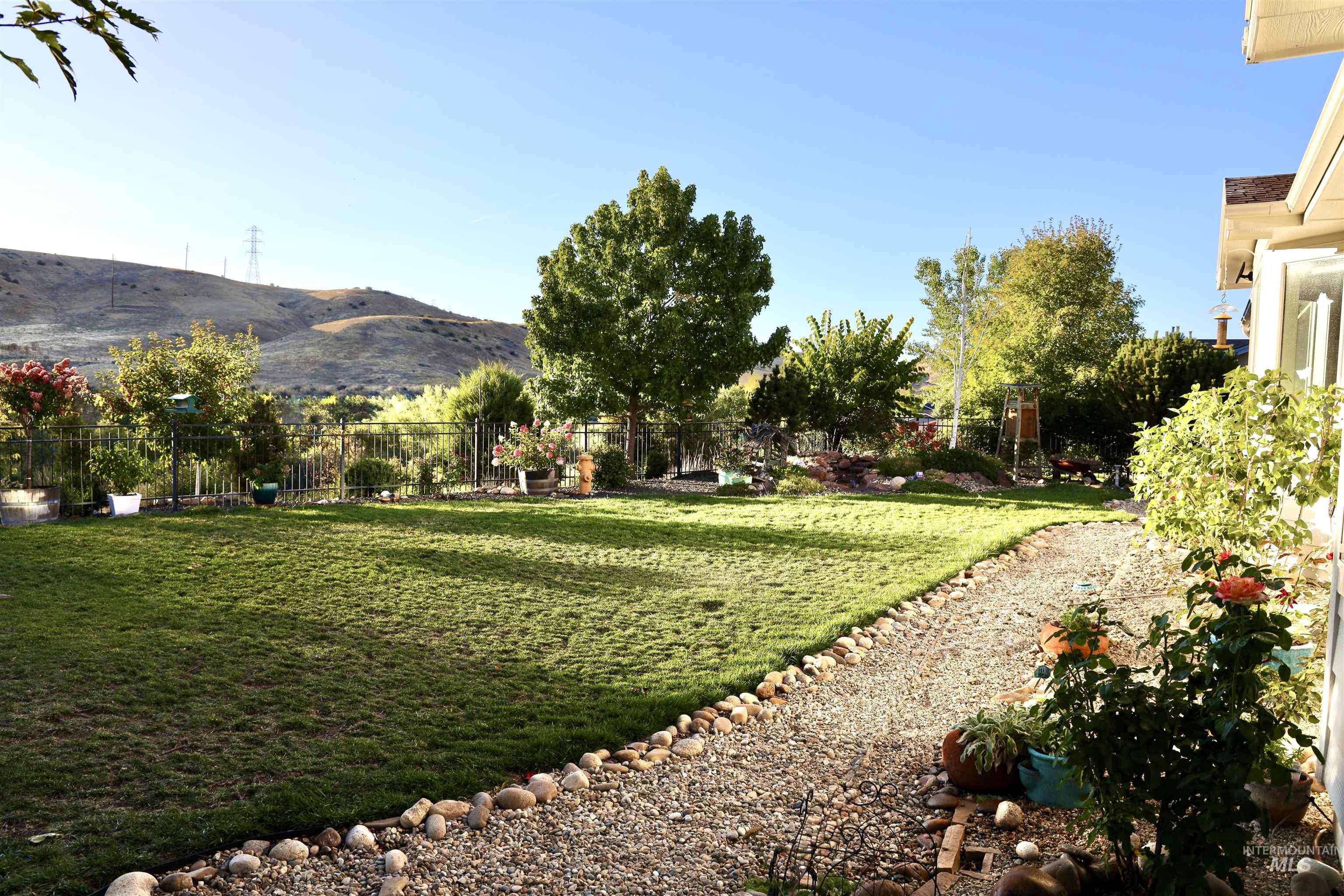 17747 N Vantage, Boise, Idaho 83714, 3 Bedrooms, 2.5 Bathrooms, Residential For Sale, Price $725,000,MLS 98997480