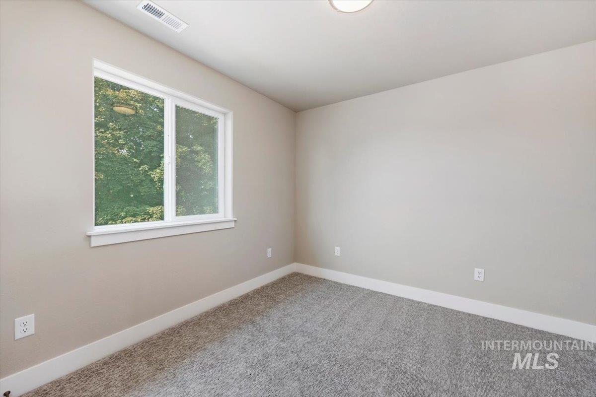 820 Jack Ave, Jerome, Idaho 83338, 4 Bedrooms, 5 Bathrooms, Residential For Sale, Price $349,900,MLS 98997484