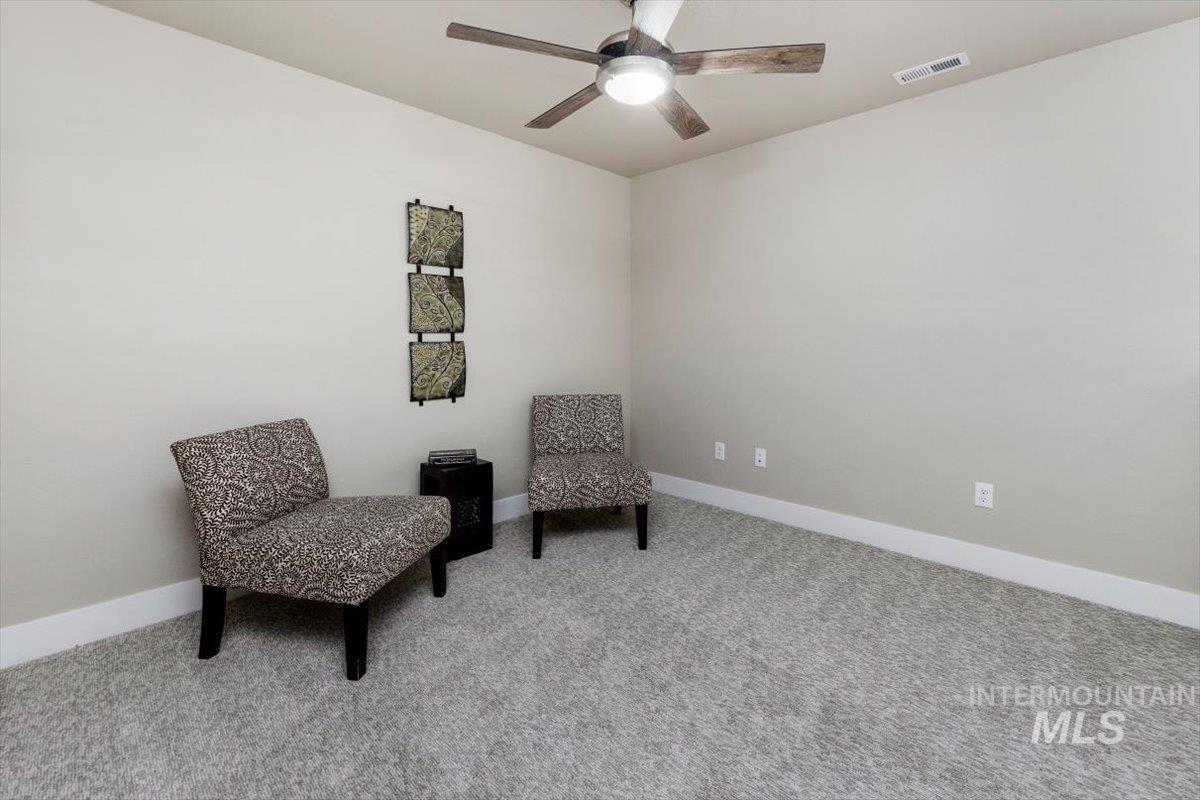 820 Jack Ave, Jerome, Idaho 83338, 4 Bedrooms, 5 Bathrooms, Residential For Sale, Price $349,900,MLS 98997484