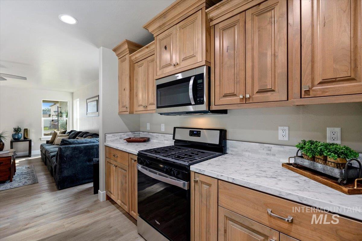 820 Jack Ave, Jerome, Idaho 83338, 4 Bedrooms, 5 Bathrooms, Residential For Sale, Price $349,900,MLS 98997484