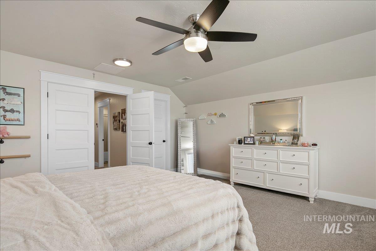 6119 N Farleigh Ave, Meridian, Idaho 83646, 5 Bedrooms, 3 Bathrooms, Residential For Sale, Price $1,099,900,MLS 98997488