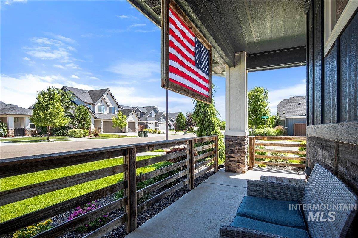 6119 N Farleigh Ave, Meridian, Idaho 83646, 5 Bedrooms, 3 Bathrooms, Residential For Sale, Price $1,099,900,MLS 98997488