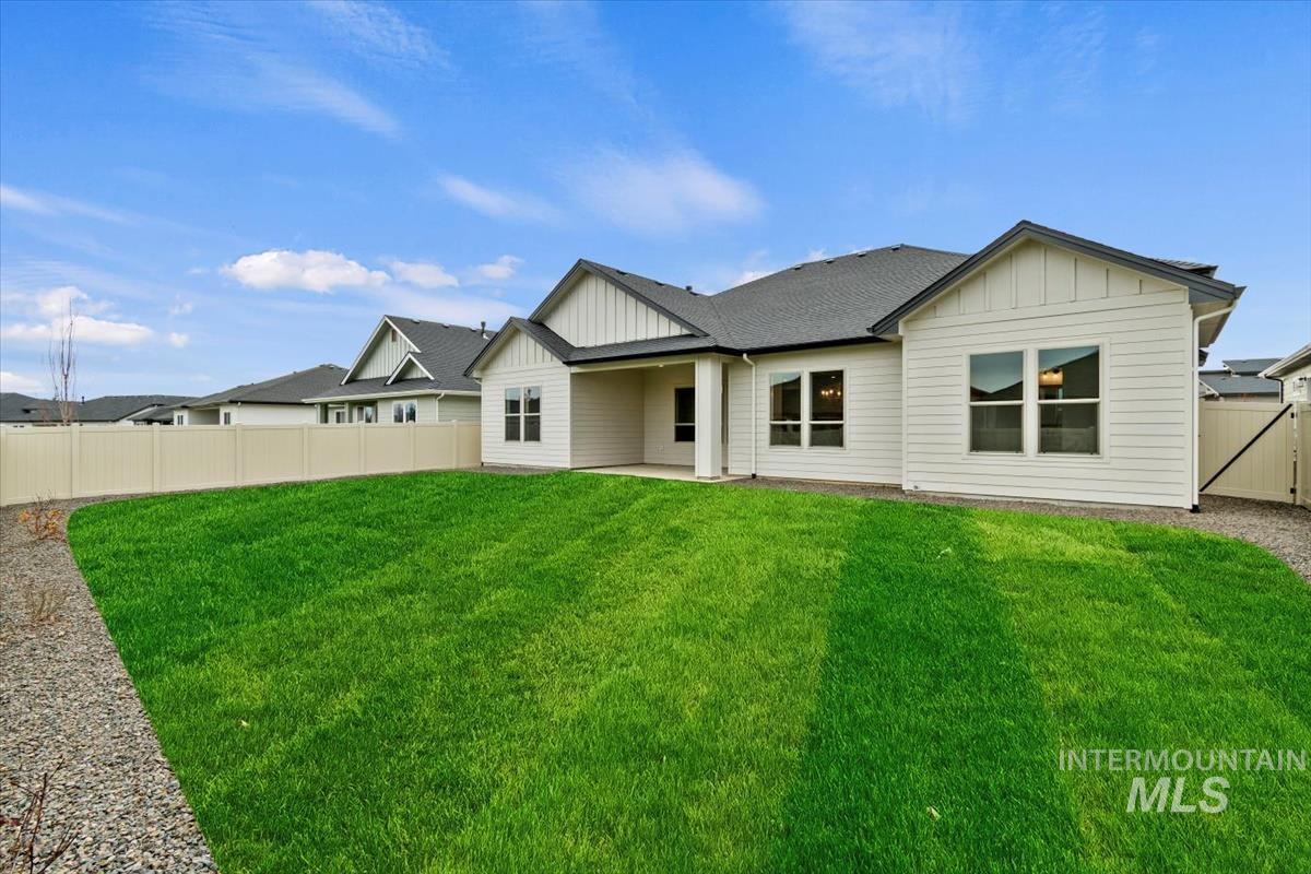 6296 W Sollas Ct., Eagle, Idaho 83616, 4 Bedrooms, 3.5 Bathrooms, Residential For Sale, Price $919,880,MLS 98997489
