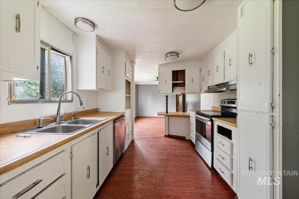 15881 Purple Sage Rd, Caldwell, Idaho 83706, 4 Bedrooms, 2 Bathrooms, Residential For Sale, Price $79,900,MLS 98997491