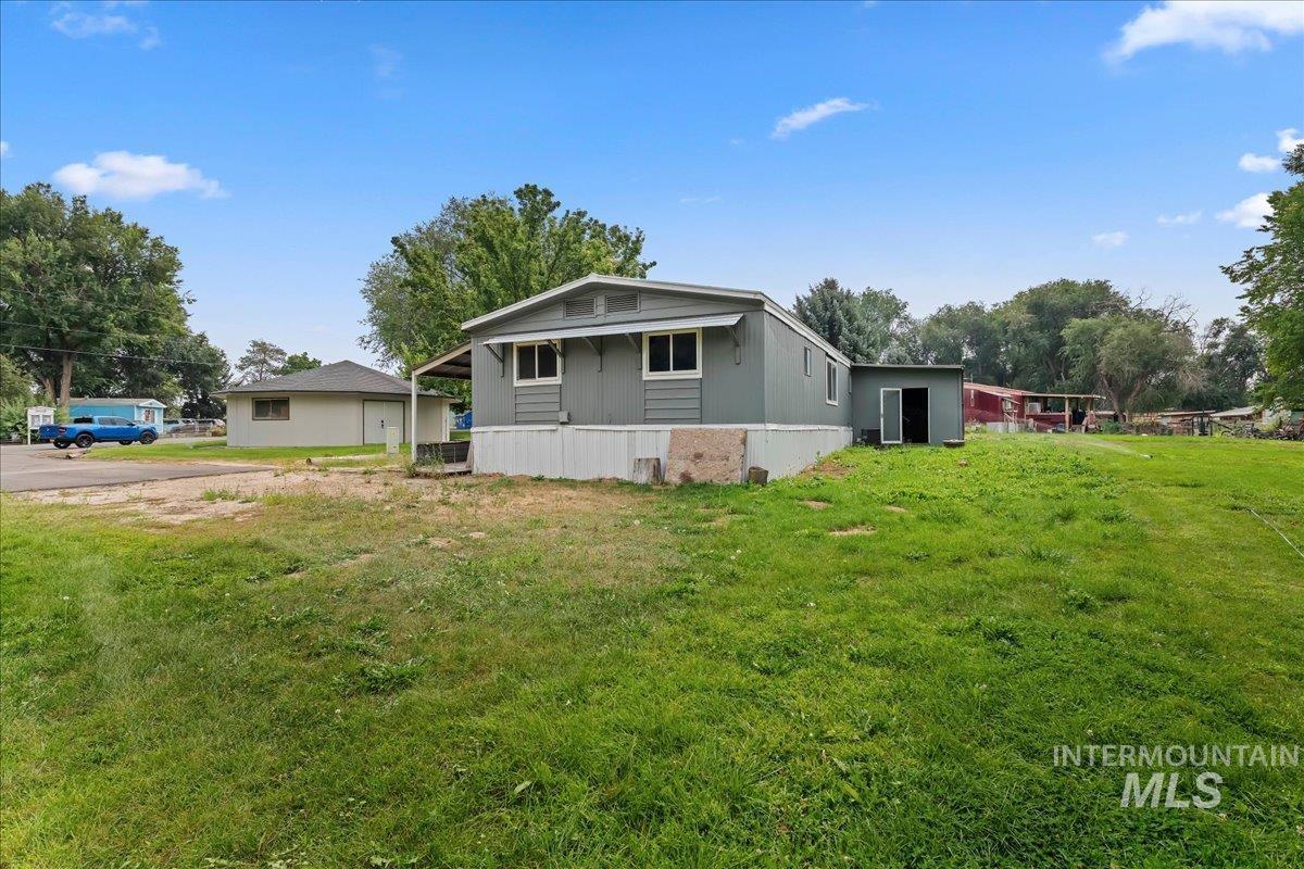 15881 Purple Sage Rd, Caldwell, Idaho 83706, 4 Bedrooms, 2 Bathrooms, Residential For Sale, Price $79,900,MLS 98997491