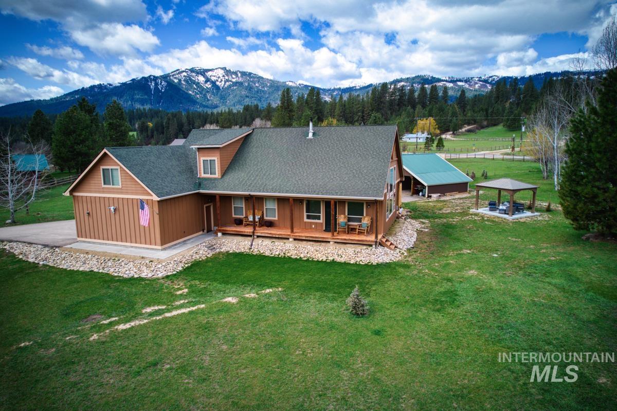 3 Boone Rd, Garden Valley, Idaho 83622, 3 Bedrooms, 2 Bathrooms, Residential For Sale, Price $689,000, 98997494