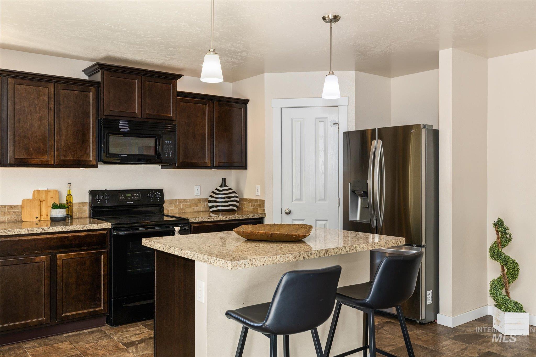 11135 W Dreamcatcher St, Boise, Idaho 83709, 4 Bedrooms, 2.5 Bathrooms, Residential For Sale, Price $540,000,MLS 98997496