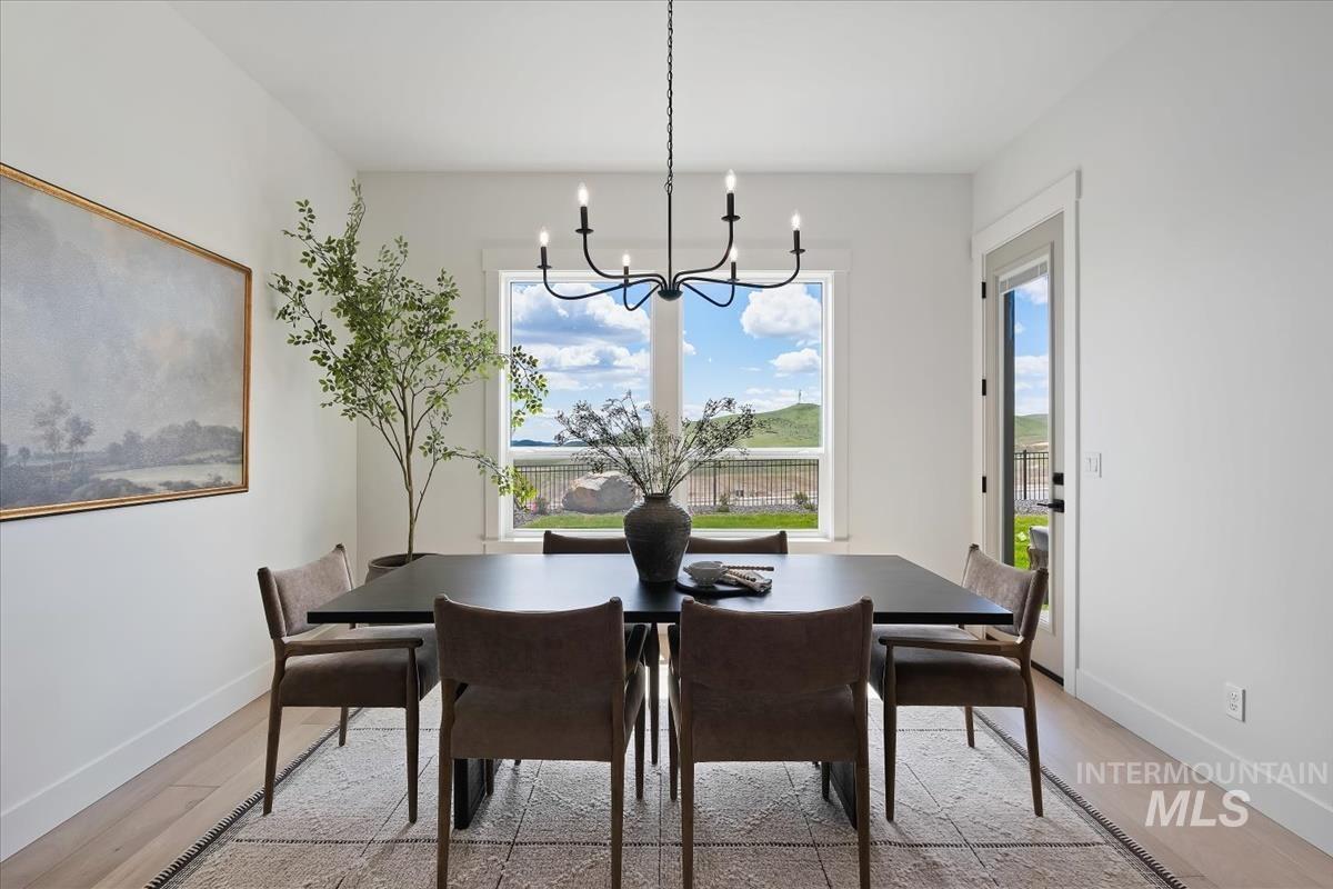 6410 W Carnock Dr., Eagle, Idaho 83616, 4 Bedrooms, 3 Bathrooms, Residential For Sale, Price $839,880, 98997499