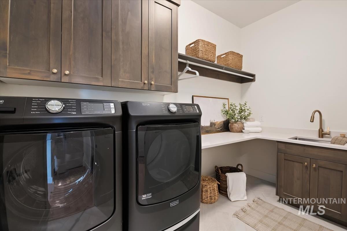6410 W Carnock Dr., Eagle, Idaho 83616, 4 Bedrooms, 3 Bathrooms, Residential For Sale, Price $839,880, 98997499