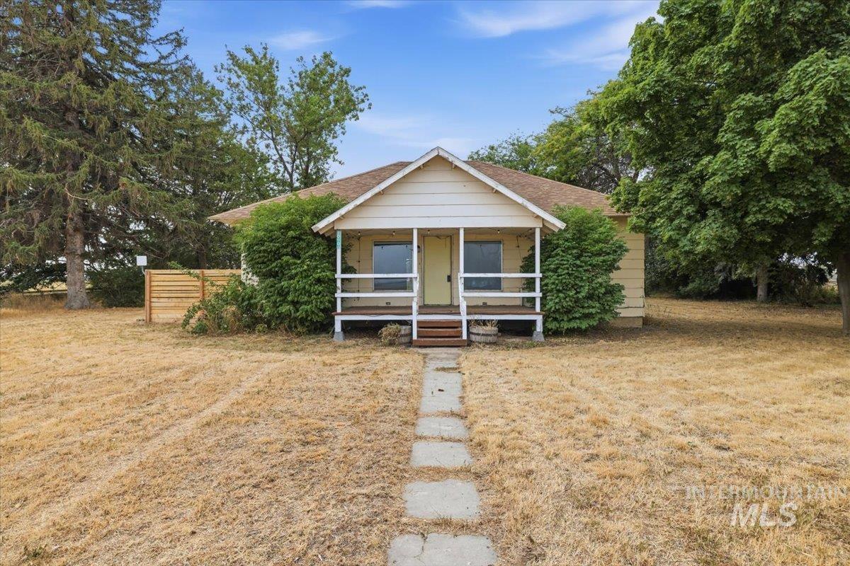 10909 Missouri Ave, Nampa, Idaho 83651, 3 Bedrooms, 2 Bathrooms, Residential For Sale, Price $600,000, 98997501