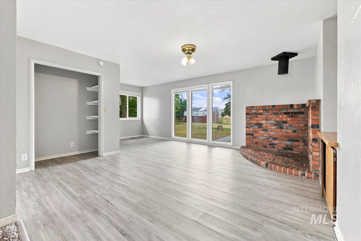 10909 Missouri Ave, Nampa, Idaho 83651, 3 Bedrooms, 2 Bathrooms, Residential For Sale, Price $600,000, 98997501