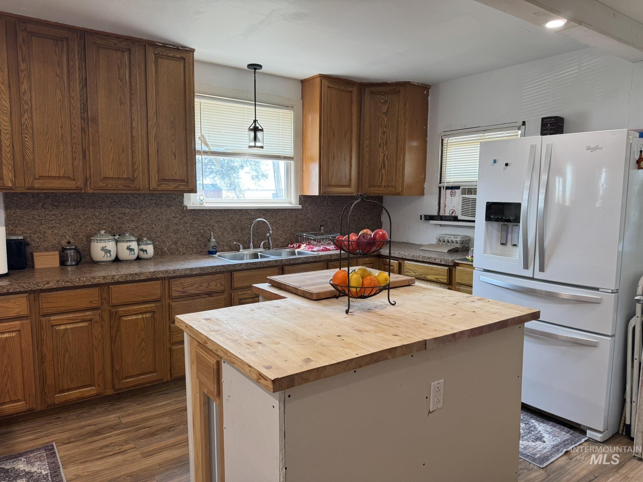 1329 N 1250 E, Richfield, Idaho 83349, 3 Bedrooms, 1 Bathroom, Residential For Sale, Price $275,000, 98997502
