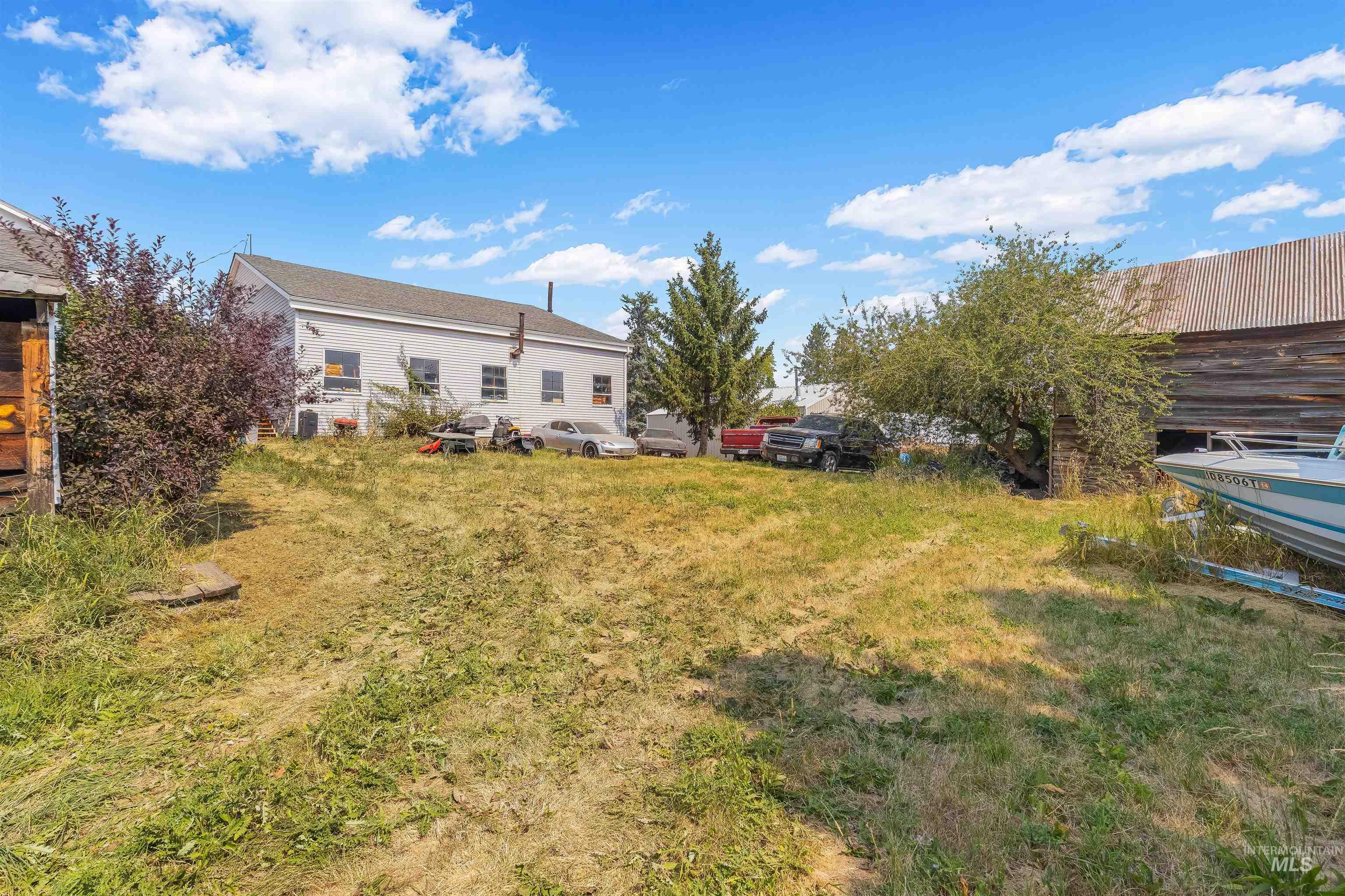 641 Croswell Ave, Reubens, Idaho 83548, 4 Bedrooms, 2 Bathrooms, Residential For Sale, Price $299,000, 98997503