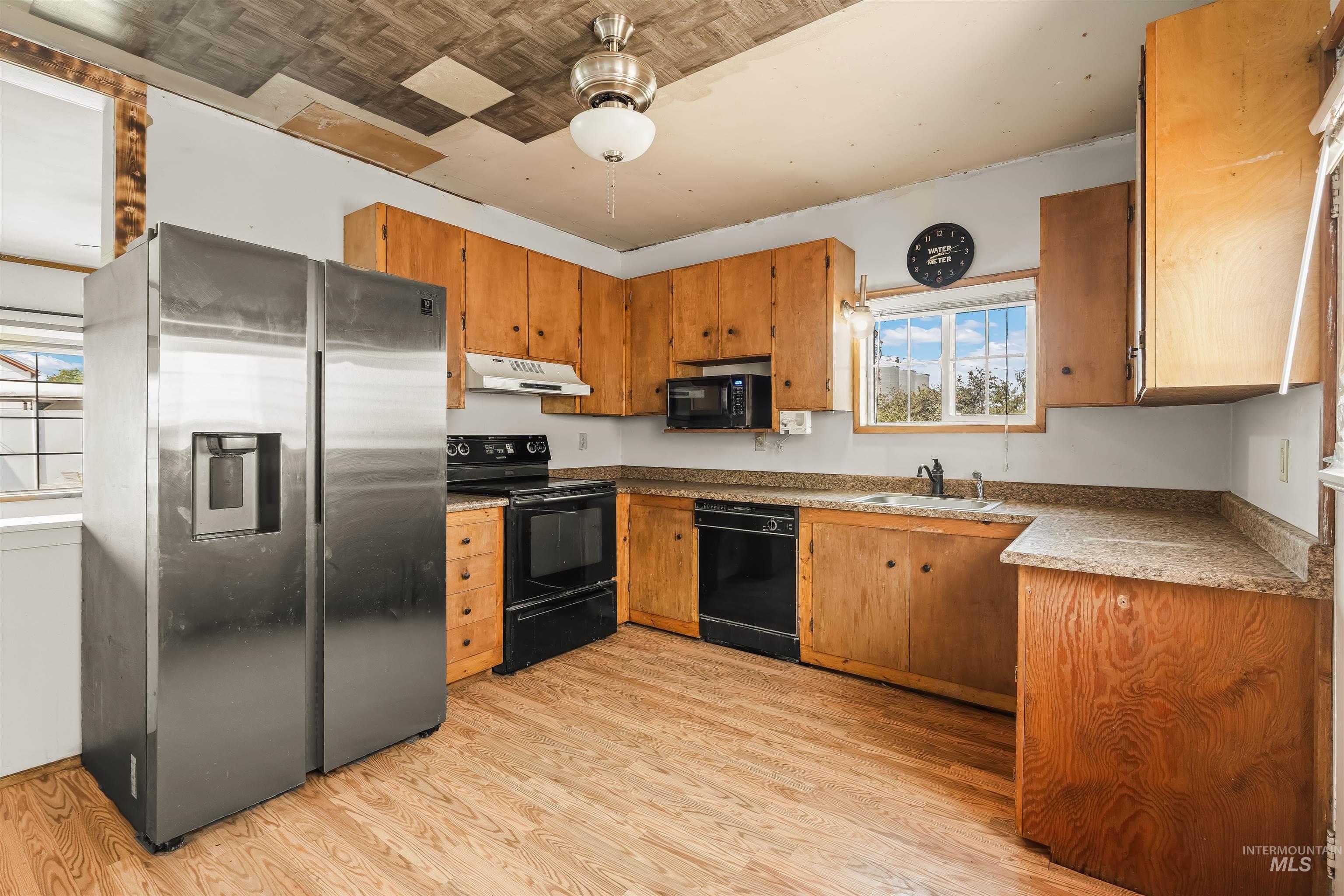 641 Croswell Ave, Reubens, Idaho 83548, 4 Bedrooms, 2 Bathrooms, Residential For Sale, Price $299,000, 98997503