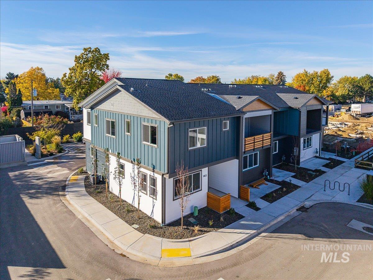 1408 N Cole Cottage Lane, Boise, Idaho 83704, 3 Bedrooms, 2.5 Bathrooms, Residential For Sale, Price $400,000, 98997504