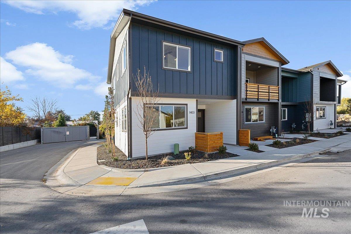 1408 N Cole Cottage Lane, Boise, Idaho 83704, 3 Bedrooms, 2.5 Bathrooms, Residential For Sale, Price $400,000, 98997504