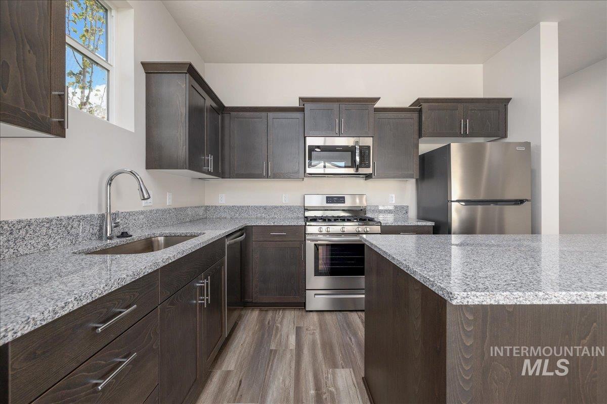 1408 N Cole Cottage Lane, Boise, Idaho 83704, 3 Bedrooms, 2.5 Bathrooms, Residential For Sale, Price $400,000, 98997504