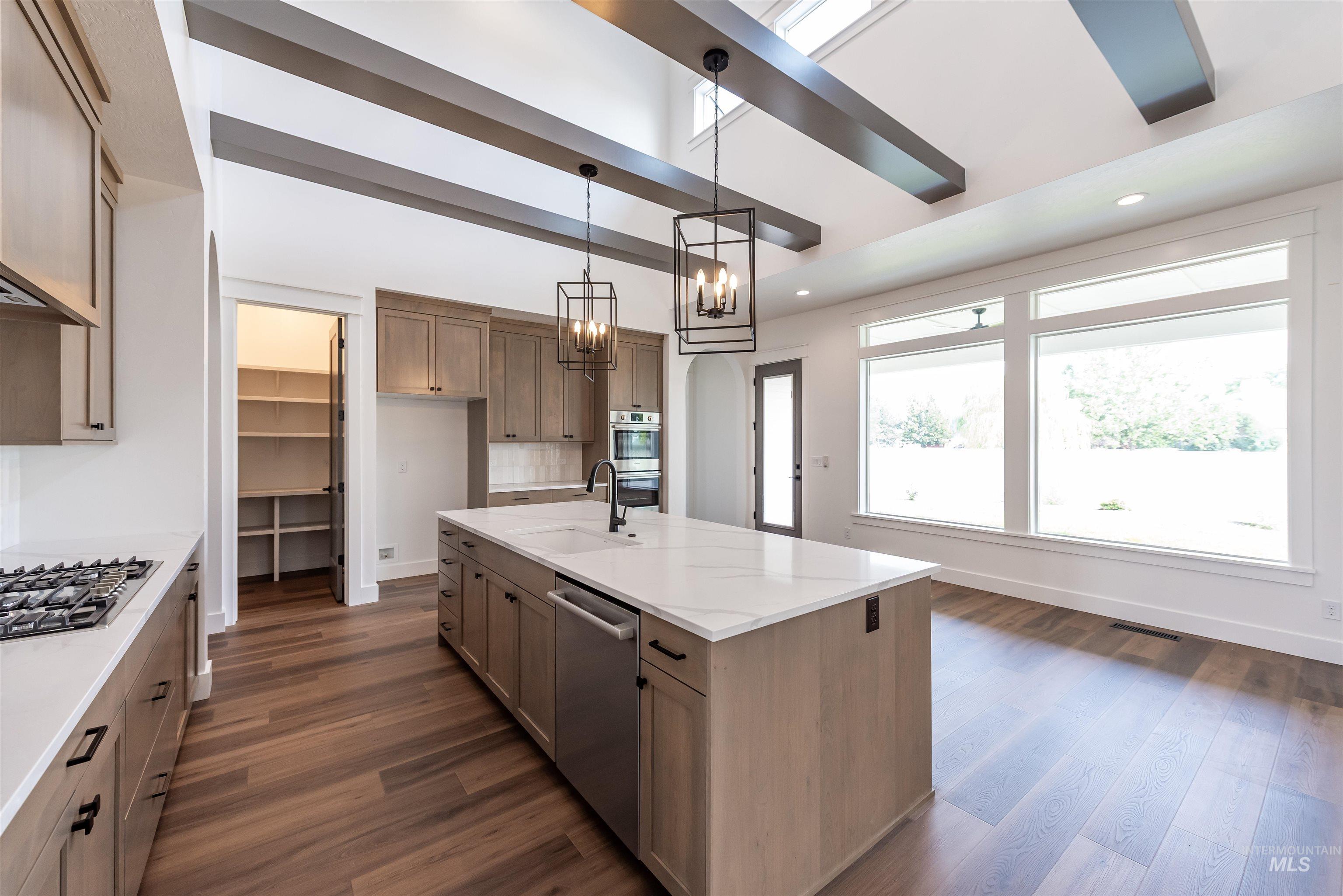 1524 E Rio Chico Ave., Kuna, Idaho 83634, 3 Bedrooms, 2.5 Bathrooms, Residential For Sale, Price $814,900, 98997505