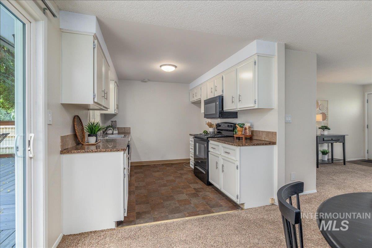 2230 N Constantine, Boise, Idaho 83704, 3 Bedrooms, 2 Bathrooms, Residential For Sale, Price $429,000, 98997506