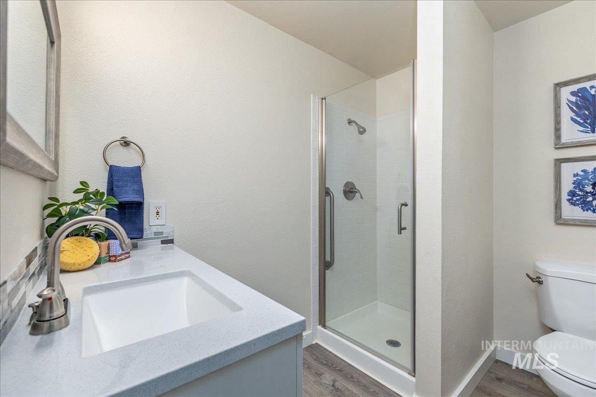 2230 N Constantine, Boise, Idaho 83704, 3 Bedrooms, 2 Bathrooms, Residential For Sale, Price $429,000, 98997506