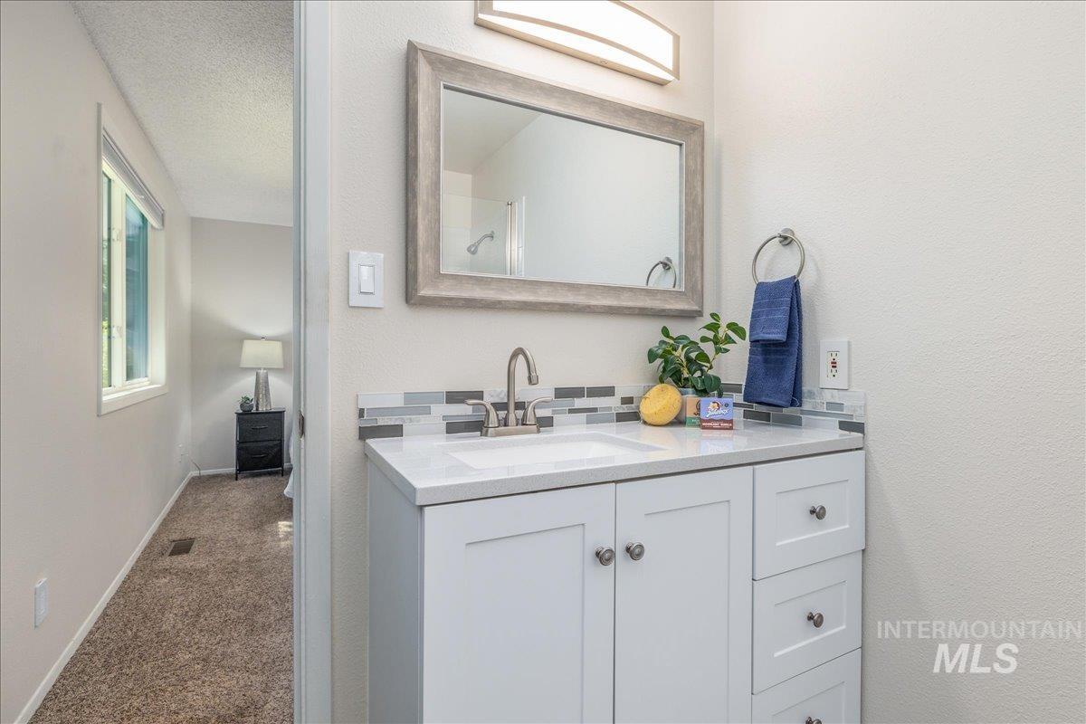 2230 N Constantine, Boise, Idaho 83704, 3 Bedrooms, 2 Bathrooms, Residential For Sale, Price $429,000, 98997506