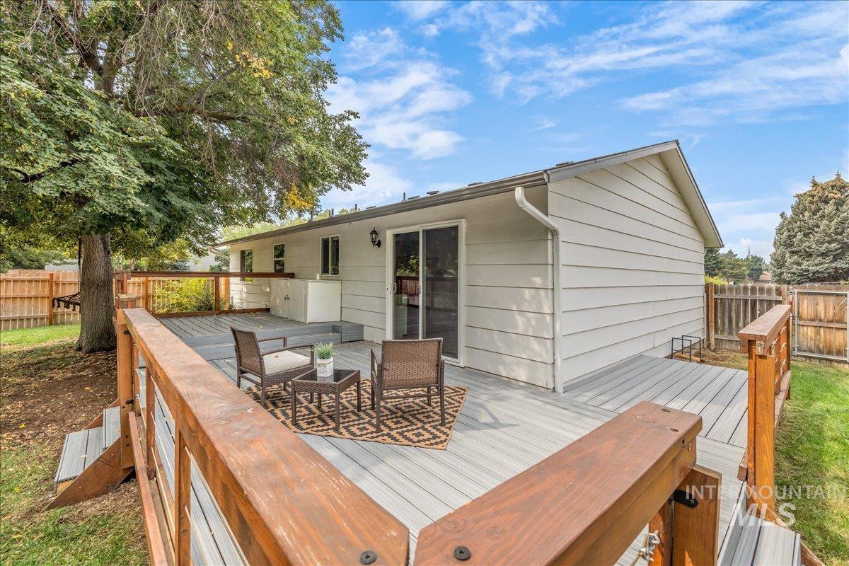 2230 N Constantine, Boise, Idaho 83704, 3 Bedrooms, 2 Bathrooms, Residential For Sale, Price $429,000, 98997506