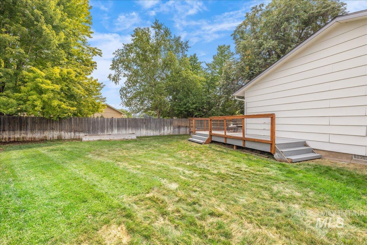 2230 N Constantine, Boise, Idaho 83704, 3 Bedrooms, 2 Bathrooms, Residential For Sale, Price $429,000, 98997506