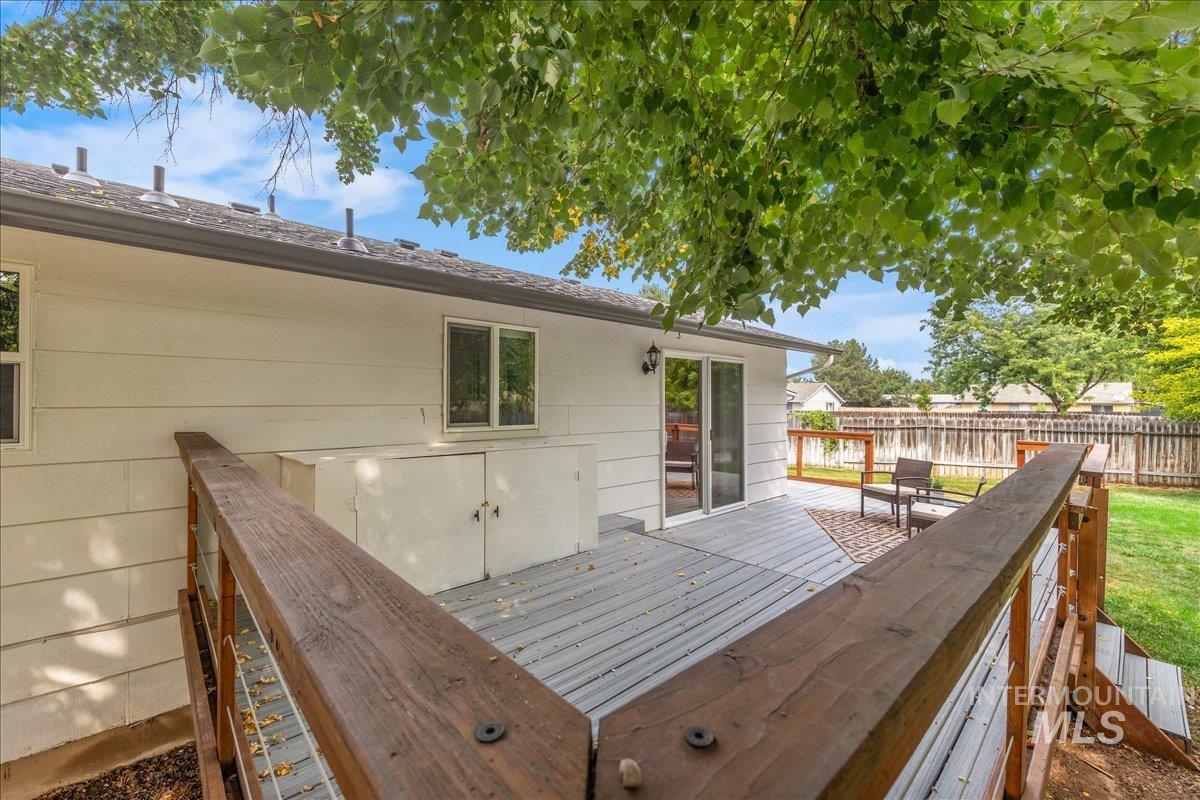 2230 N Constantine, Boise, Idaho 83704, 3 Bedrooms, 2 Bathrooms, Residential For Sale, Price $429,000, 98997506