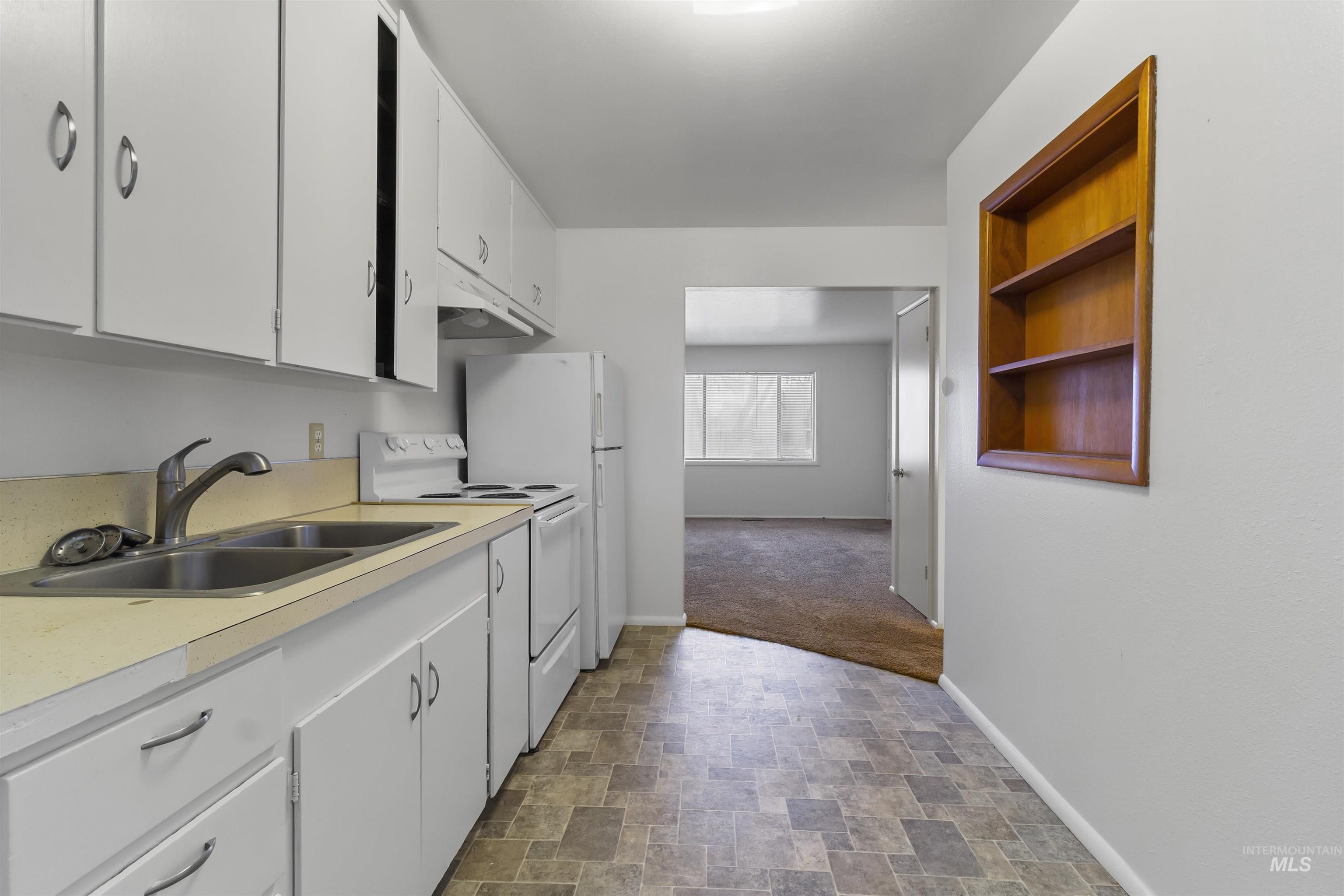 1334 Elmwood Circle, Twin Falls, Idaho 83301, 2 Bedrooms, 1 Bathroom, Residential Income For Sale, Price $769,500,MLS 98997509