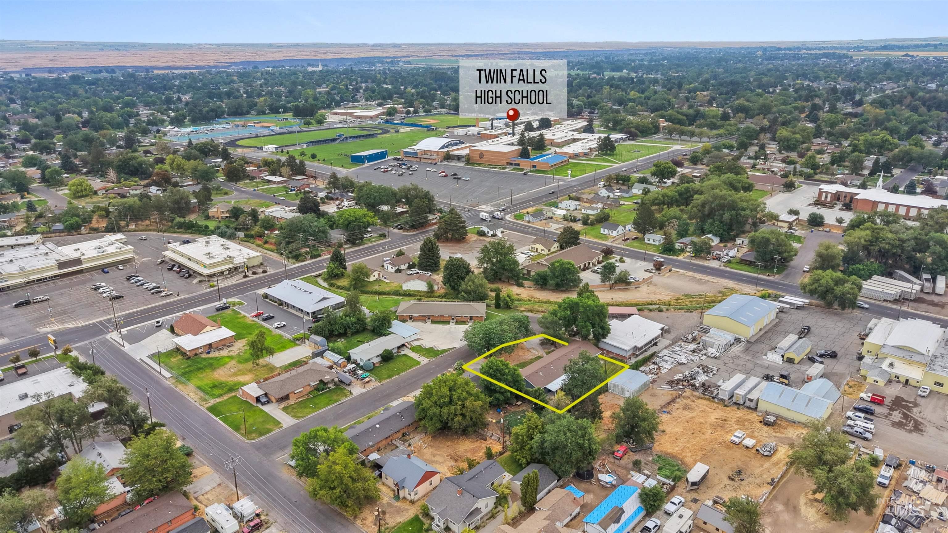 1334 Elmwood Circle, Twin Falls, Idaho 83301, 2 Bedrooms, 1 Bathroom, Residential Income For Sale, Price $769,500,MLS 98997509