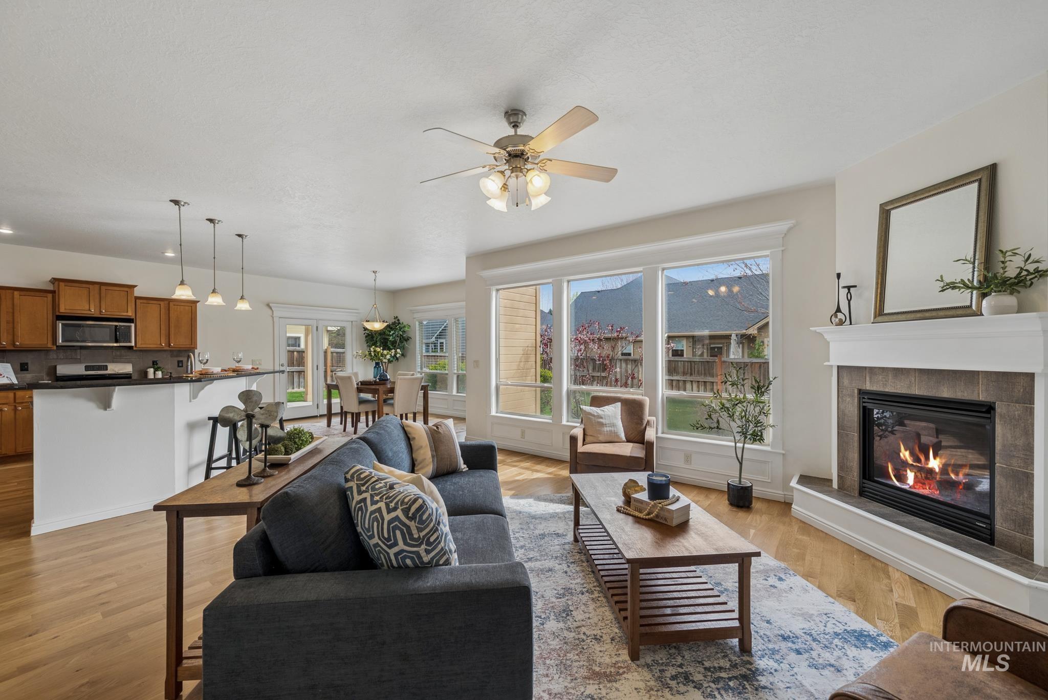 619 E Bonita Canyon, Meridian, Idaho 83642, 5 Bedrooms, 3 Bathrooms, Residential For Sale, Price $678,000,MLS 98997510
