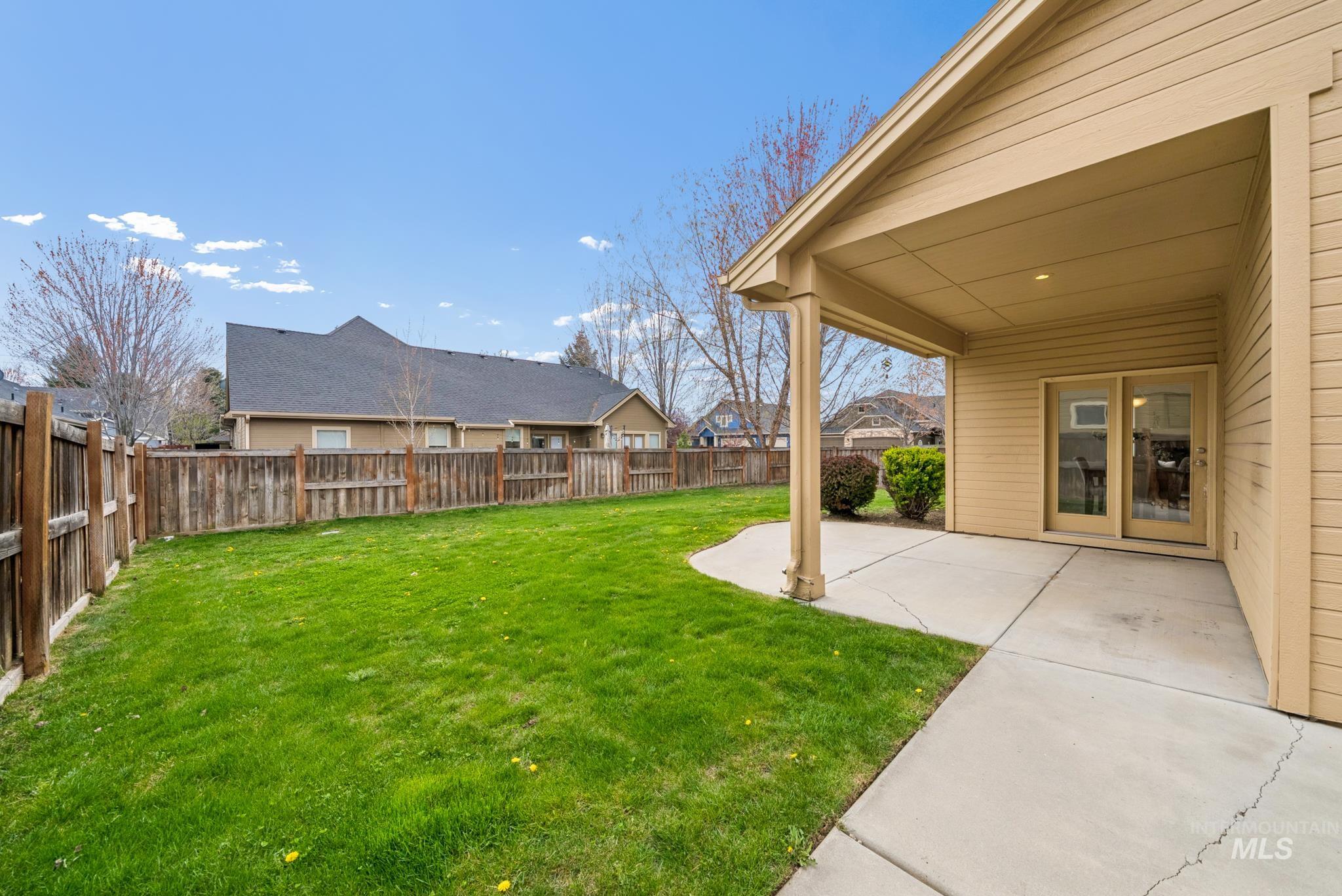 619 E Bonita Canyon, Meridian, Idaho 83642, 5 Bedrooms, 3 Bathrooms, Residential For Sale, Price $678,000,MLS 98997510