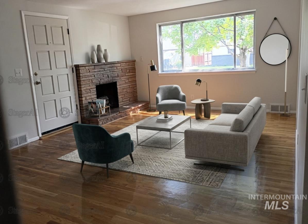 6428 W Kirkwood Rd, Boise, Idaho 83709, 3 Bedrooms, 1.5 Bathrooms, Residential For Sale, Price $385,000, 98997512