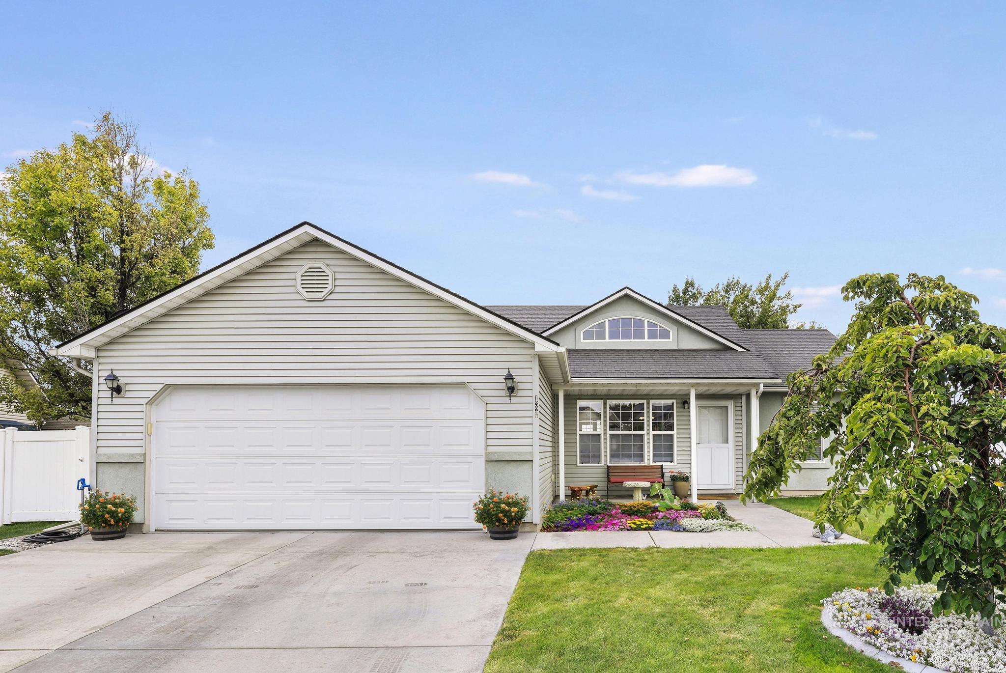 1327 Cody Ct, Twin Falls, Idaho 83301, 3 Bedrooms, 2 Bathrooms, Residential For Sale, Price $379,900, 98997513