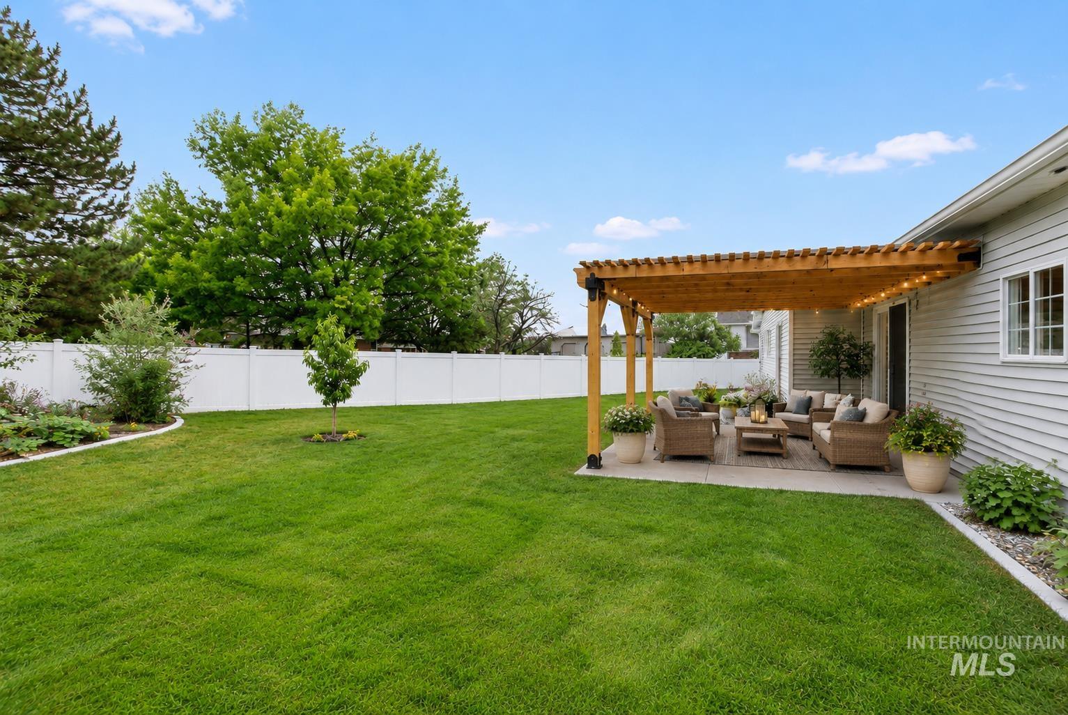 1327 Cody Ct, Twin Falls, Idaho 83301, 3 Bedrooms, 2 Bathrooms, Residential For Sale, Price $379,900, 98997513