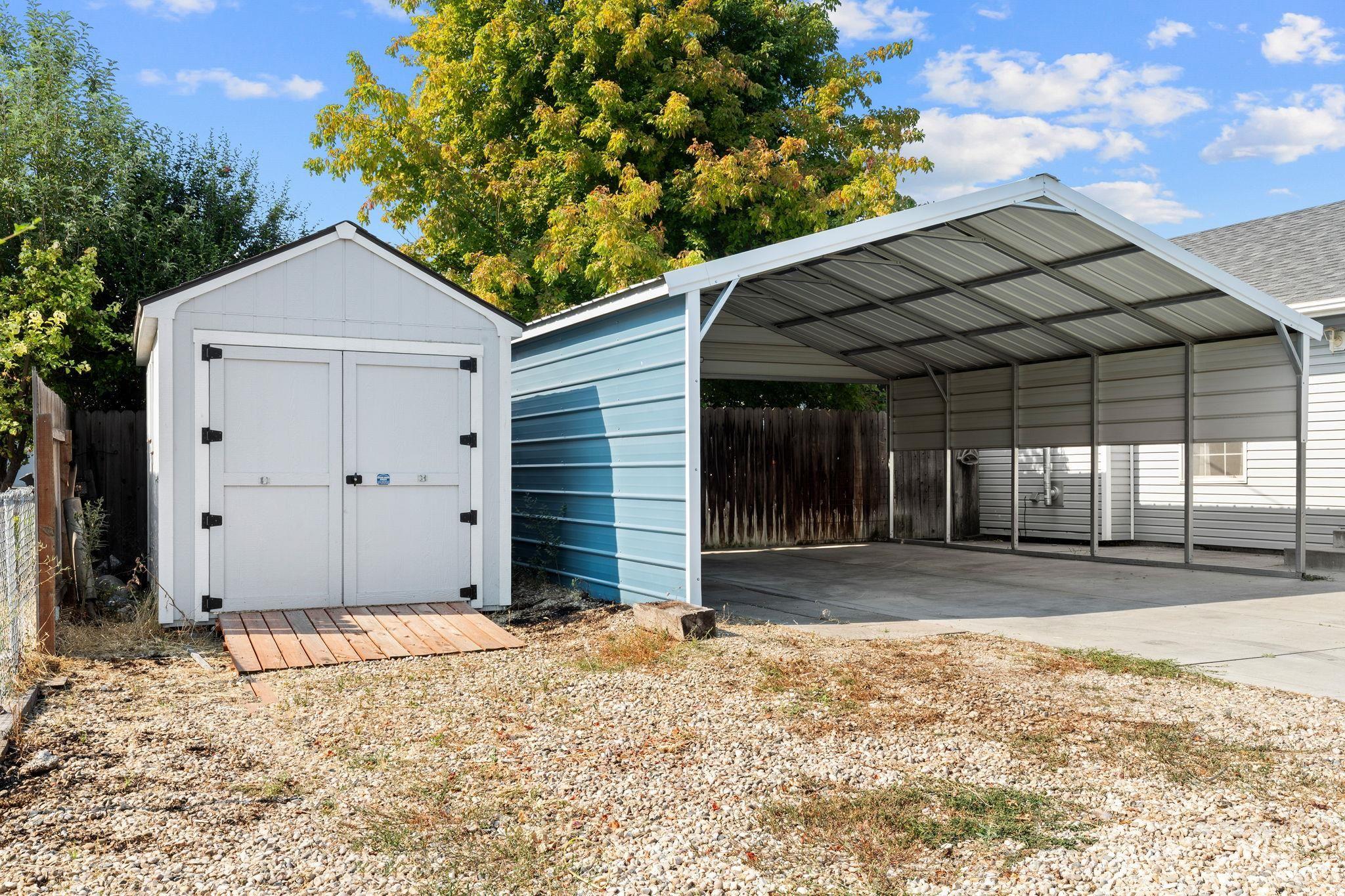 617 Lake Lowell, Nampa, Idaho 83686, 3 Bedrooms, 2 Bathrooms, Residential For Sale, Price $379,000, 98997514
