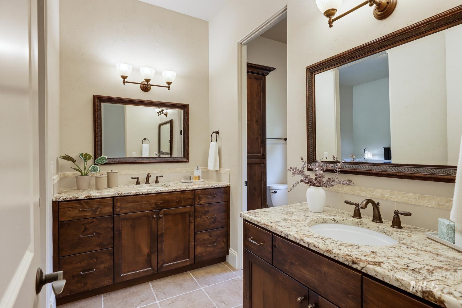 928 W Oceano Bello, Eagle, Idaho 83616, 3 Bedrooms, 3 Bathrooms, Residential For Sale, Price $1,695,000, 98997516