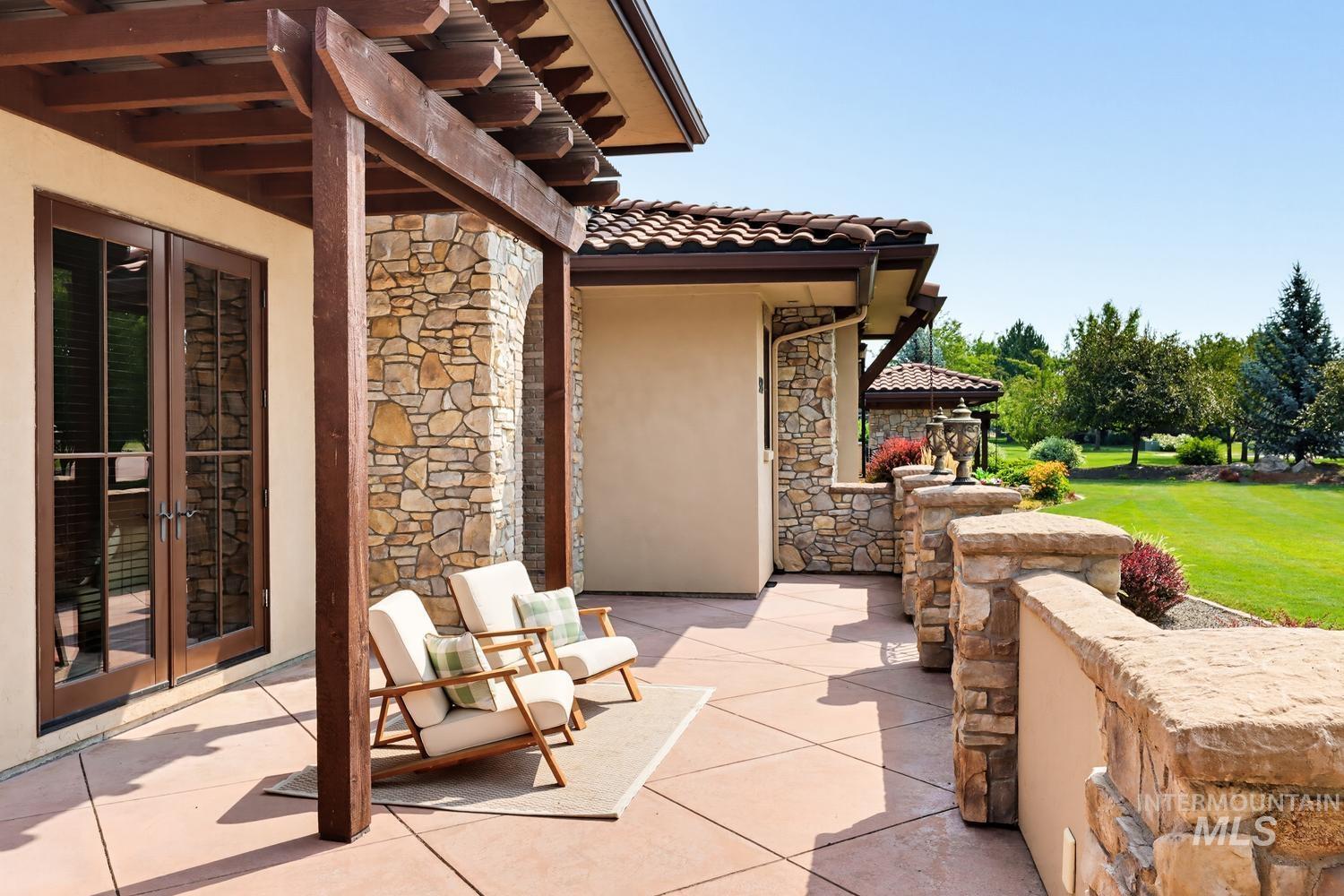 928 W Oceano Bello, Eagle, Idaho 83616, 3 Bedrooms, 3 Bathrooms, Residential For Sale, Price $1,695,000, 98997516